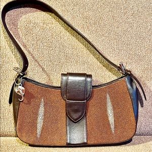 Genuine Leather Real Stingray Skin Brown Shoulder Strap Bag big zippers NNT